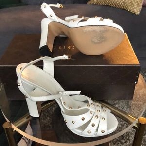 Gucci Strapped Sandal